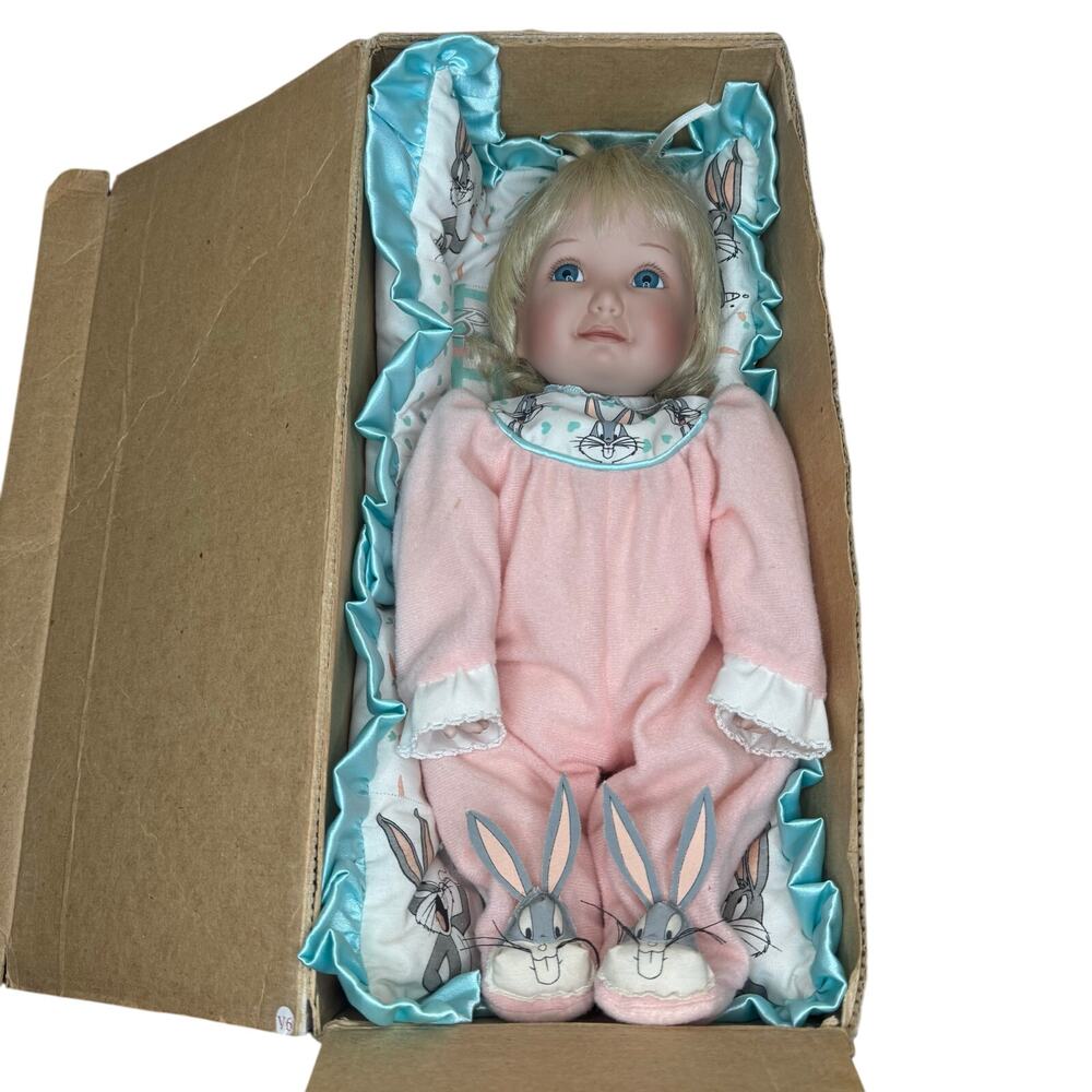 The Ashton Drake Galleries Porcelain Baby Dolls Looney Toons Bugs/Taz/Tweety - Picture 10 of 14